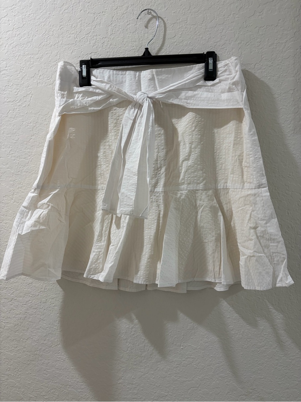 Club Monaco White Tie-Waist Ruffle Mini Skirt - Picture 2 of 4